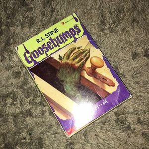 Goosebumps books 1-4